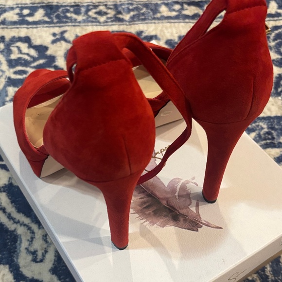 Jessica Simpson Vibrant Red Heels - Picture 5 of 5
